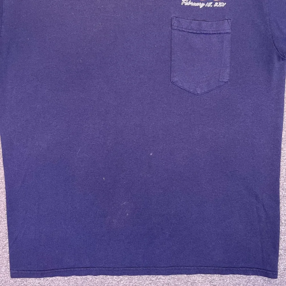 Daytona 500 Shirt Mens L Navy‎ Blue Vintage 2001 Racing Pocket Graphic Tee